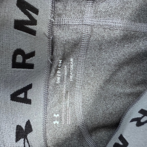 Under Armour Gray Compression Leggings - Picture 9 of 9
